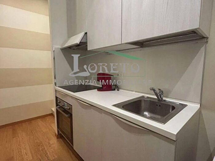 Appartamento bilocale in vendita in Via Cairoli, Rapallo