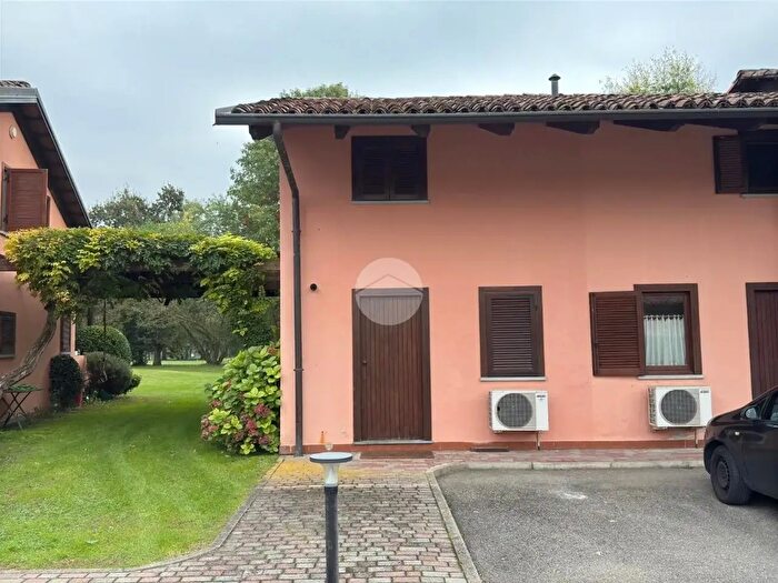 Casa bilocale in affitto in Via Fraschetta, Cherasco