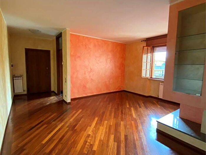 Appartamento trilocale in affitto in Via Don Rocchi, Centro, Dalmine