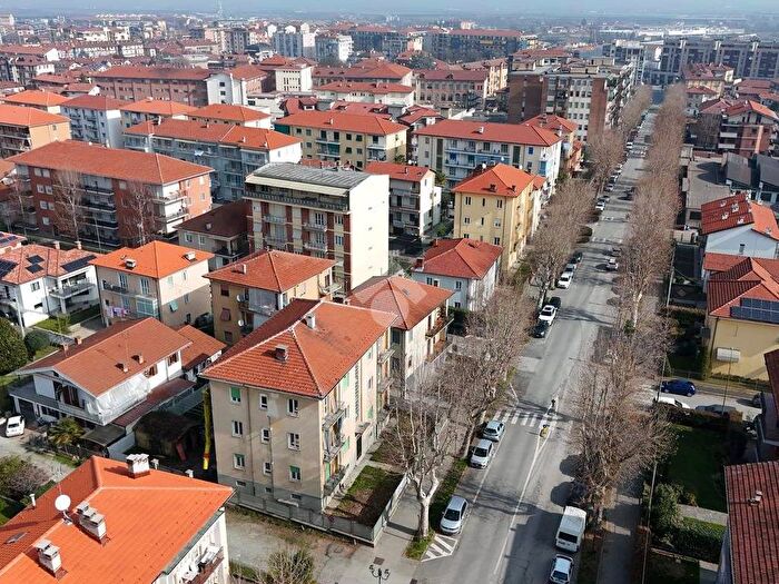 Appartamento bilocale in affitto in corso iv novembre, Centro, Saluzzo