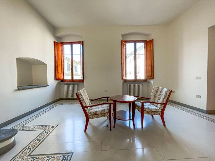 Appartamento bilocale in affitto in piazza del duomo, Piazza della Sala, Pistoia