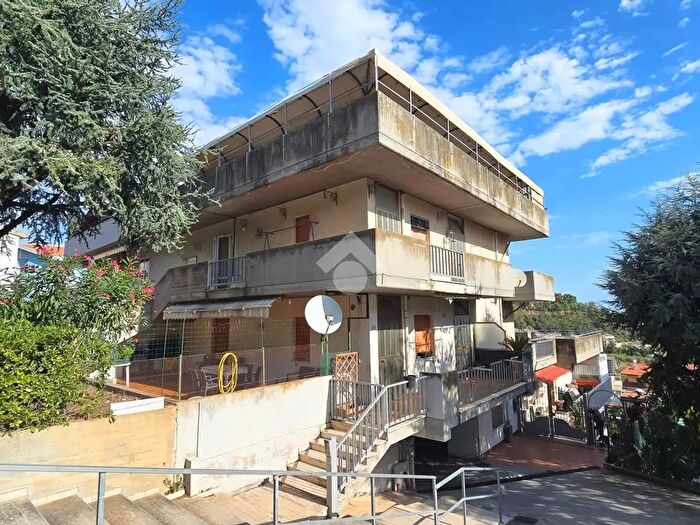Appartamento con 5 locali in vendita in Via G Mazzini, Acquaviva Picena