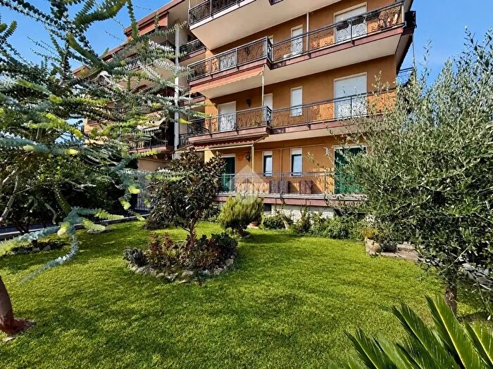 Appartamento bilocale in vendita in Via S Lazzaro, Andora