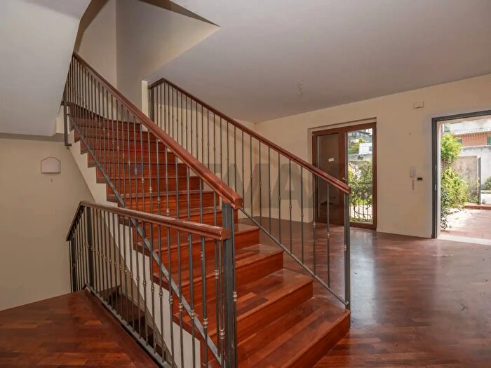 Casa con 7 locali in vendita in Via Adamo Asmundo, Caltagirone