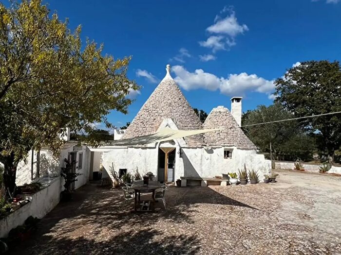 Casa trilocale in vendita in Contrada Pascarosa, Ostuni
