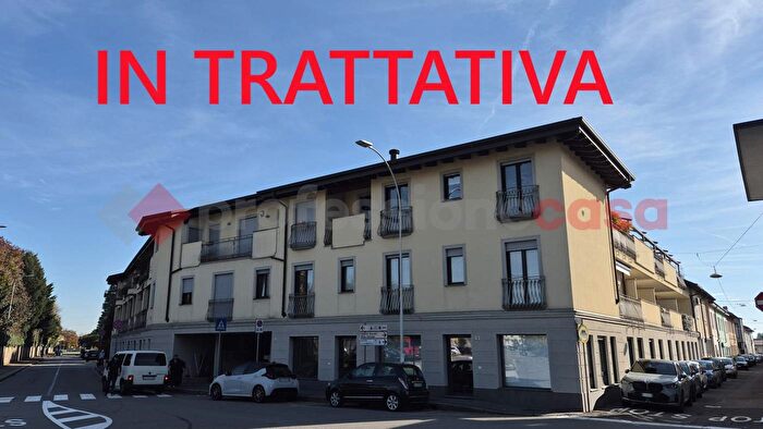 Appartamento trilocale in vendita in Piazza della Vittoria, Parabiago