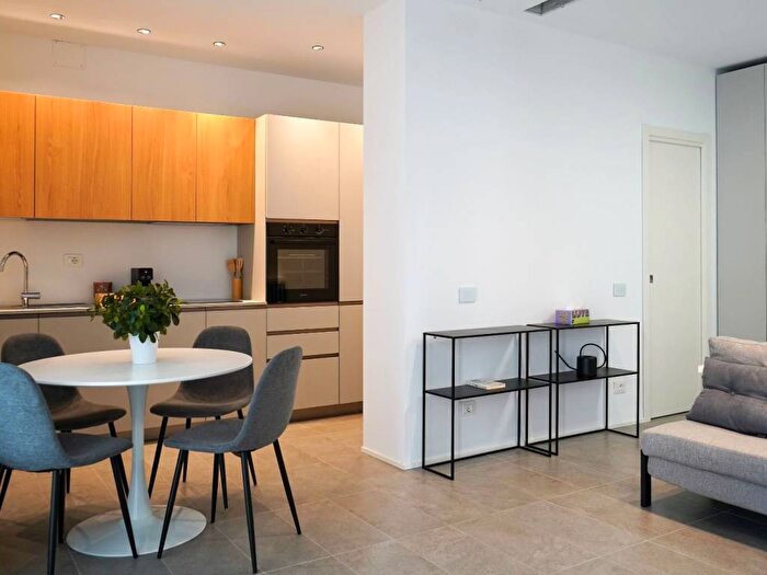 Appartamento monolocale in affitto in Via Seneca, Porta Nuova, Pescara