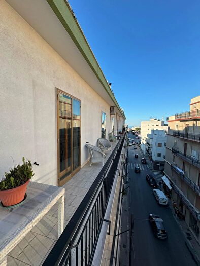 Appartamento con 7 locali in vendita in Via Papa Giovanni XXIII, Ostuni