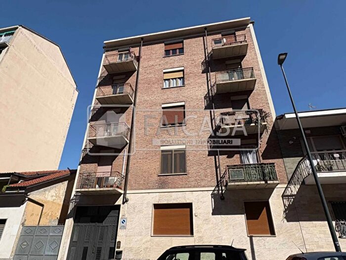 Appartamento trilocale in affitto in Via Duino Torino, Torino