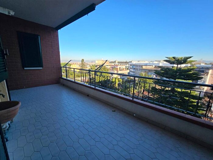 Appartamento con 5 locali in affitto in Via Don Giovanni Minzoni, Centro, Cercola