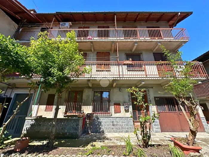 Casa con 6 locali in vendita in Corso Nuova Italia, Santhia