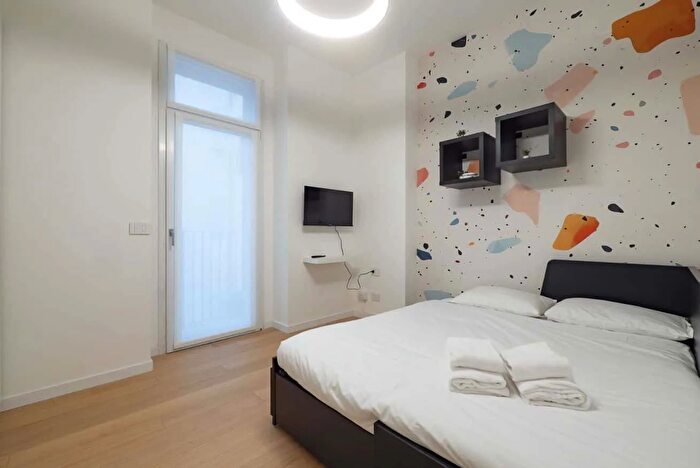 Appartamento monolocale in affitto in Via Errico Petrella, Milano