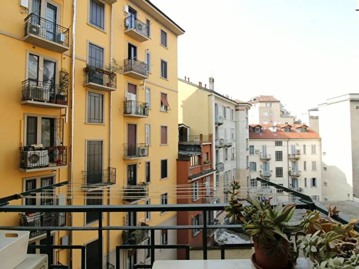 Appartamento trilocale in affitto in Viale Romagna, Città Studi, Milano