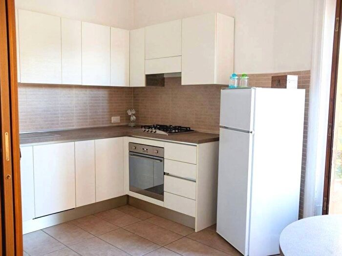 Appartamento bilocale in affitto in Via Alessandro Manzoni, Centro, Arcore