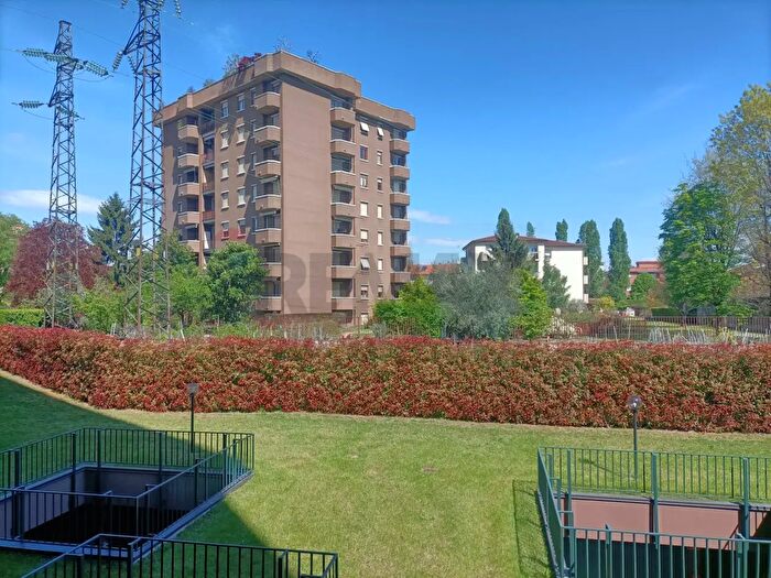 Appartamento monolocale in affitto in Via Sangalli, Monza
