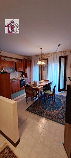 Appartamento trilocale in vendita in Via Giovanni Falcone, Piazzola Sul Brenta