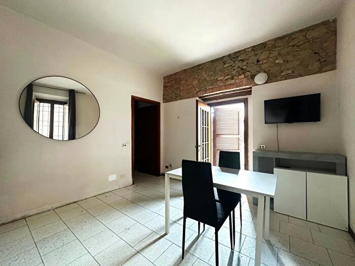Appartamento trilocale in vendita in Via Cesare Battisti, Carpaneto Piacentino