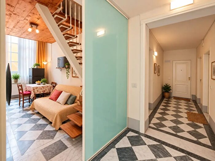 Appartamento monolocale in vendita in Borgo Stretto, Pisa