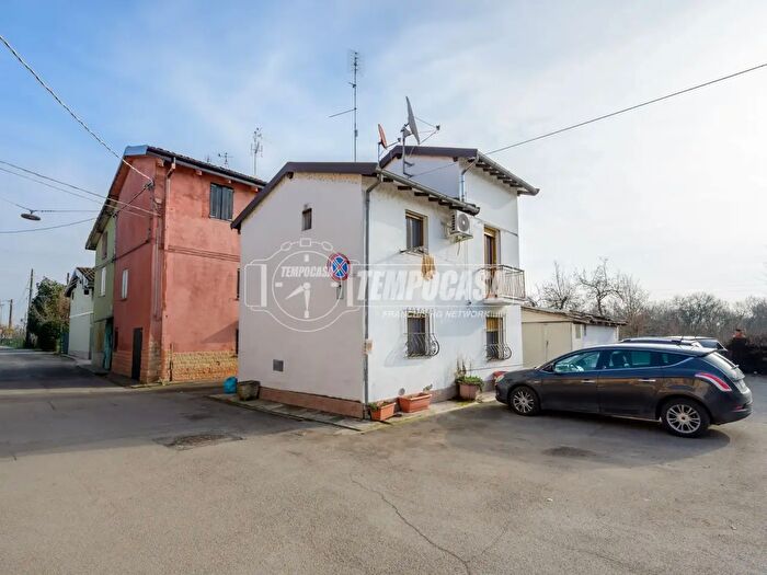 Casa trilocale in vendita in Via Baranzona, Spilamberto