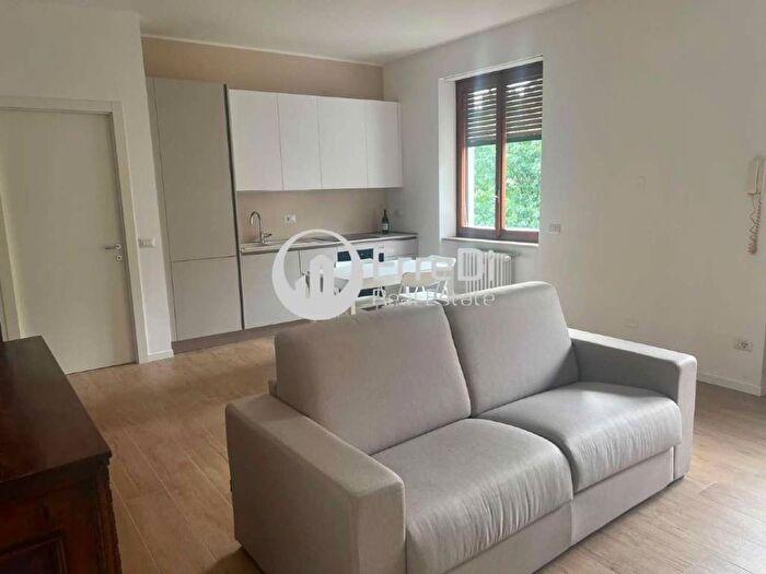 Appartamento bilocale in affitto in via francesco carlini, Tripoli Soderini, Milano
