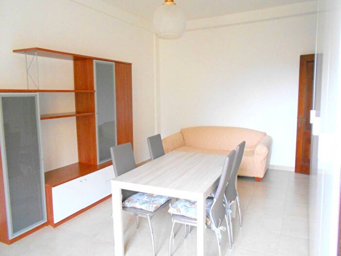 Appartamento trilocale in affitto in Via Argine Ducale, Foro Boario, Ferrara