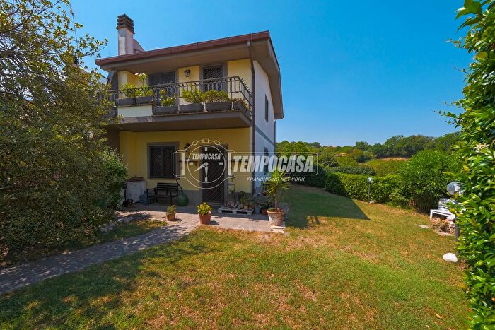 Casa con 5 locali in vendita in Via del Salvatore, Campagnano Di Roma