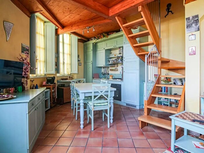 Appartamento trilocale in vendita in Pisa