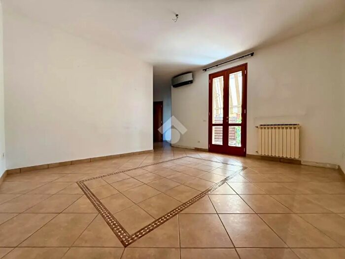 Appartamento bilocale in vendita in Via Fè d'Ostiani, Offlaga