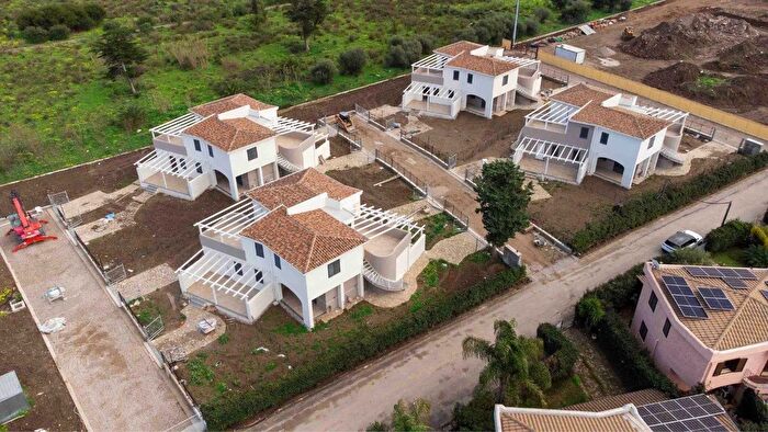 Casa trilocale in vendita in Mareluna Village Campofelice di Roccella, Campofelice Di Roccella