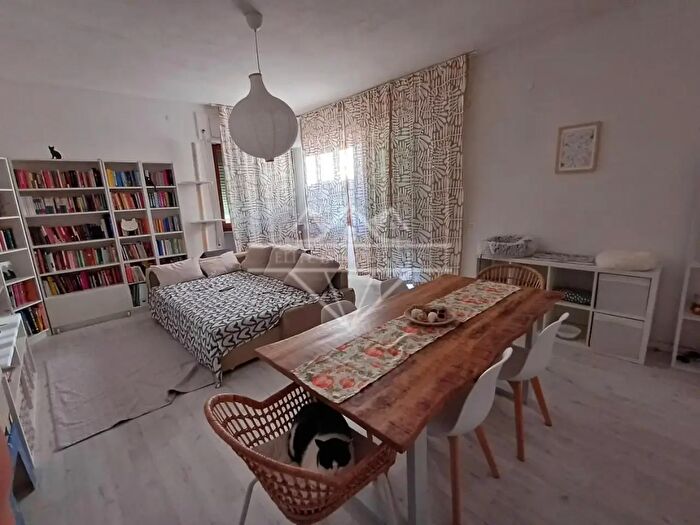 Casa con 10 locali in vendita in Ia Turigliano, Carrara