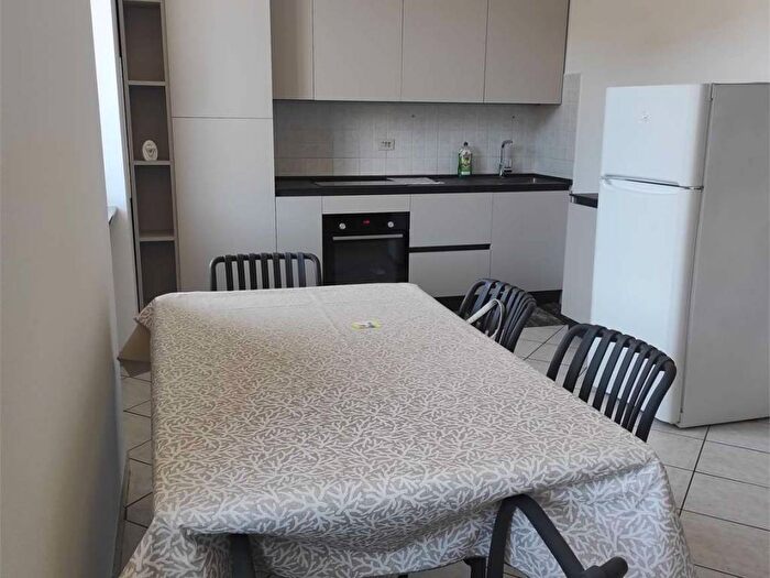 Appartamento bilocale in affitto in via bellinzona, Monte Olimpino, Como