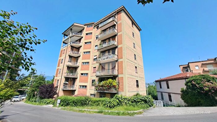 Appartamento quadrilocale in vendita in Via Alessandro Ciamarra, Frosinone