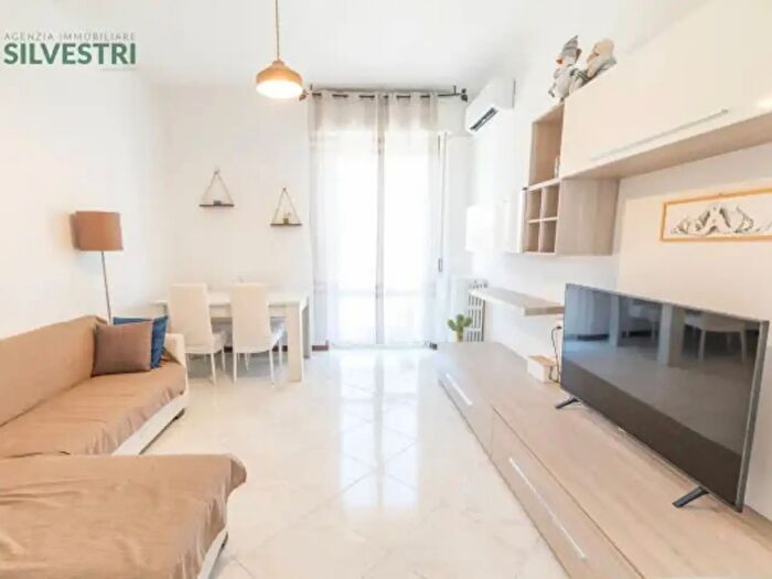 Appartamento trilocale in vendita in Novara