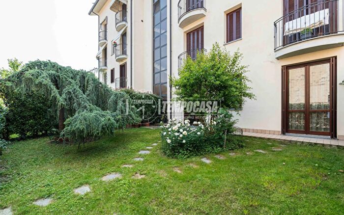 Appartamento trilocale in vendita in Mariano Comense