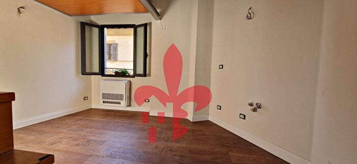 Appartamento bilocale in vendita in Via delle Ruote, Firenze