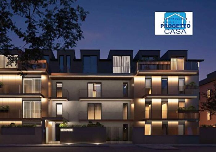 Appartamento con 5 locali in vendita in Via On F Napolitano Snc, Nola