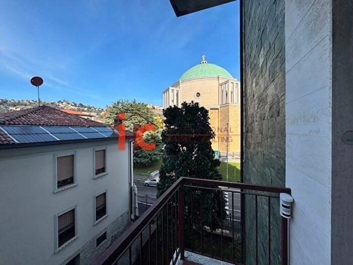 Appartamento con 6 locali in affitto in Via dello Statuto, San Paolo, Bergamo