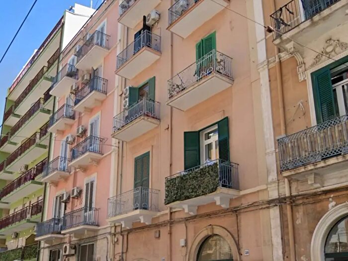 Appartamento bilocale in vendita in Via Principe Amedeo, Bari