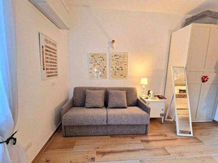 Appartamento monolocale in affitto in Via Bartolomeo Panizza, Vercelli Wagner, Milano