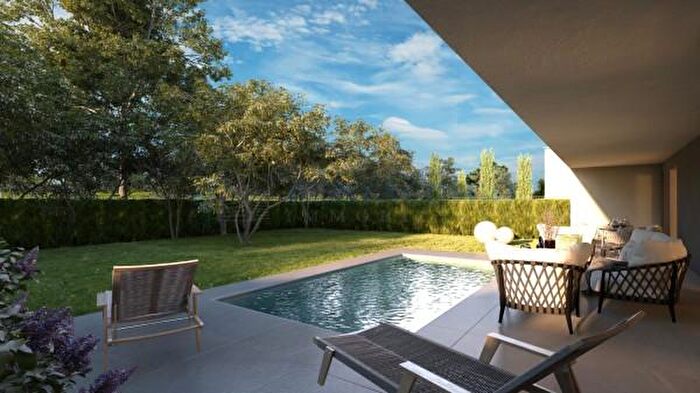 Casa quadrilocale in vendita in Via Gabriele dAnnunzio, Treviolo