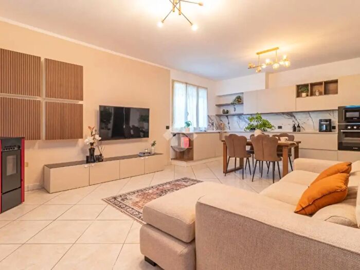 Casa con 5 locali in vendita in Via Farneti, Cervia
