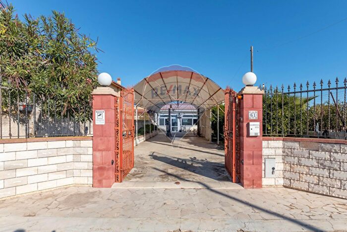 Casa con 6 locali in vendita in Via delle Noci di Cocco, Ispica