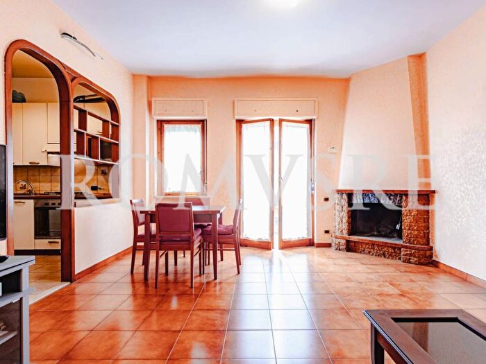 Appartamento quadrilocale in affitto in Collina delle Muse, Roma