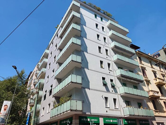 Appartamento bilocale in affitto in Via Lomellina, Argonne Corsica, Milano