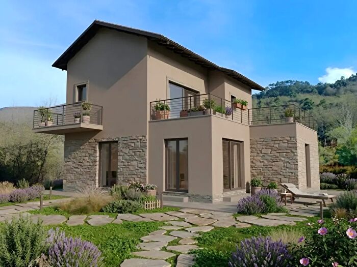 Casa con 5 locali in vendita in Regione Grassi, Villanova DAlbenga