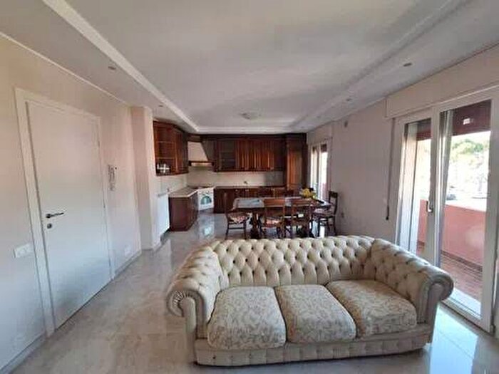 Appartamento trilocale in affitto in Via Giovanni Xxiii A, Centro, Pederobba