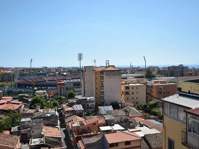 Appartamento trilocale in vendita in Via Giuseppe Maltese, Catania