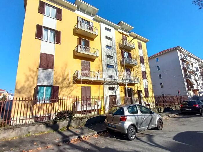 Appartamento quadrilocale in vendita in Via Ponderano, Biella