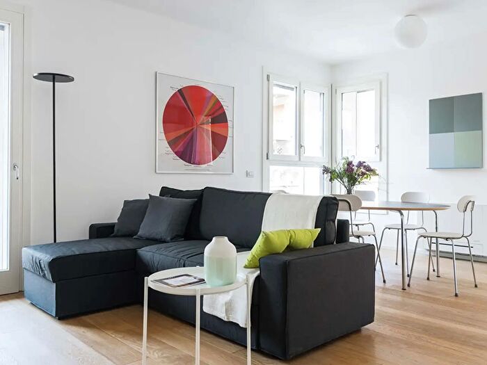 Appartamento monolocale in affitto in Via dei Sormani, Milano