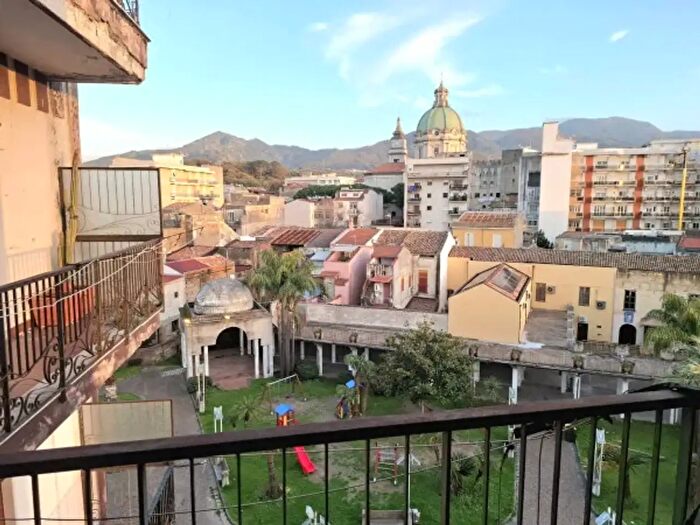 Appartamento quadrilocale in vendita in Via Placido Mandanici, Barcellona Pozzo Di Gotto